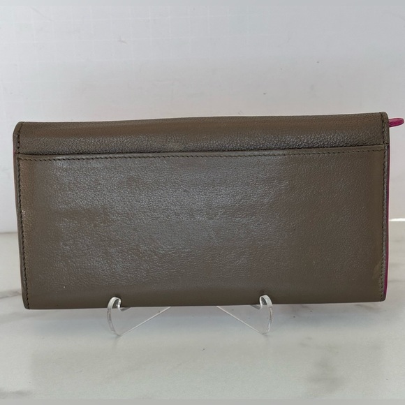 Bottega Veneta Tan and Pink Wallet - Picture 2 of 10